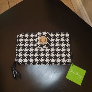Nwt Vera Bradley Houndstooth Turnlock wallet